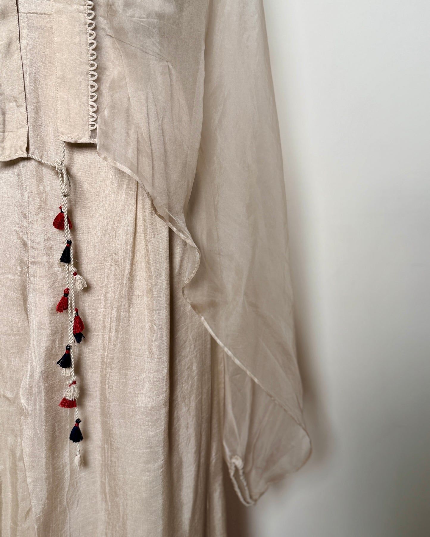 Beige White Pure Tissue Moti, Thread & Sequin Embroidered Indo-Western – TOP/MAHIDUL-N800 V