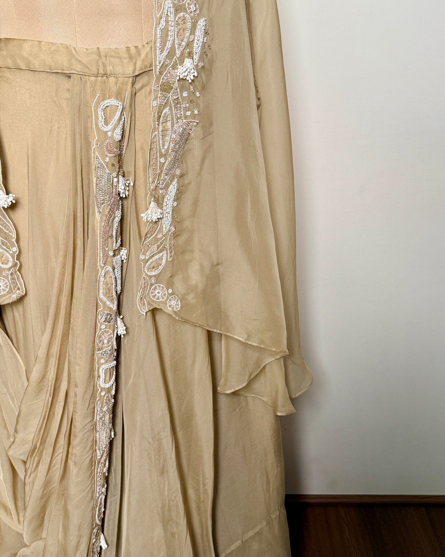 Cream Beige Pure Organza Silk Cut Dana & Moti Embroidered Lehenga Set – SS-794 J