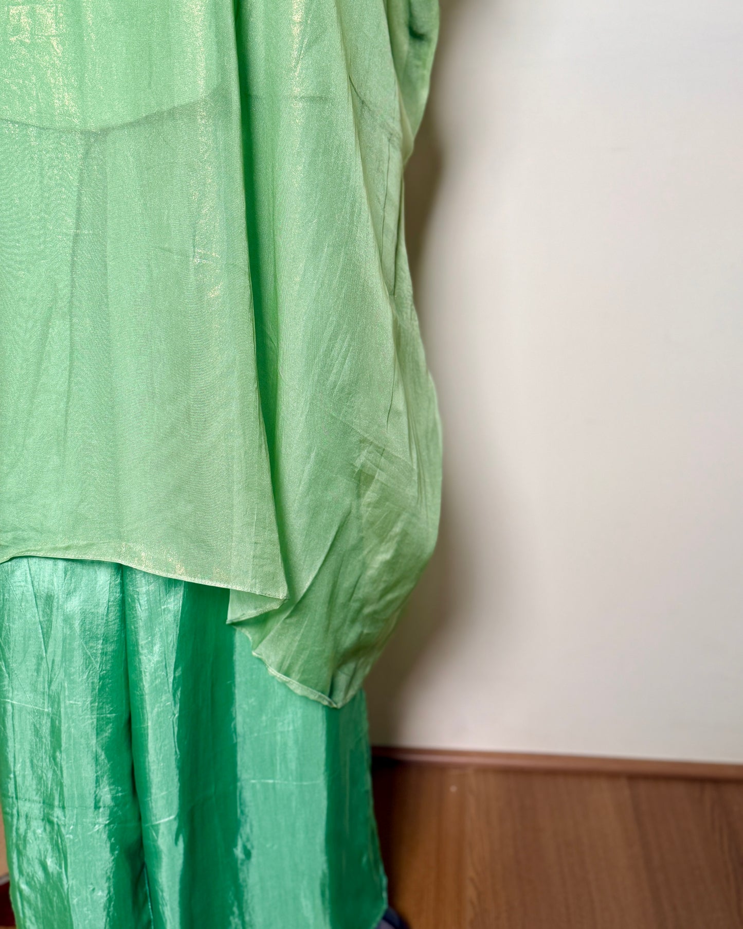 Green Net Silk & Pure Silk Zari, Thread & Spring Embroidered Kurti Set – TF-P-920 L