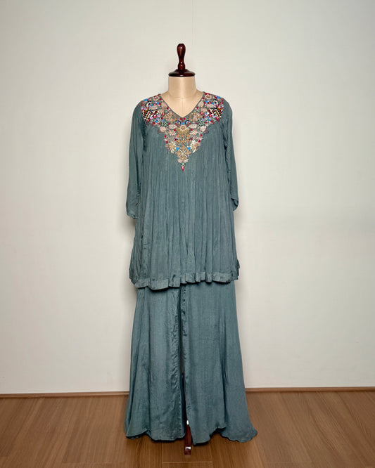 Grey Pure Silk Bead, Aari & Zardosi Embroidered Indo-Western – SUIT / S-107 / GREY R